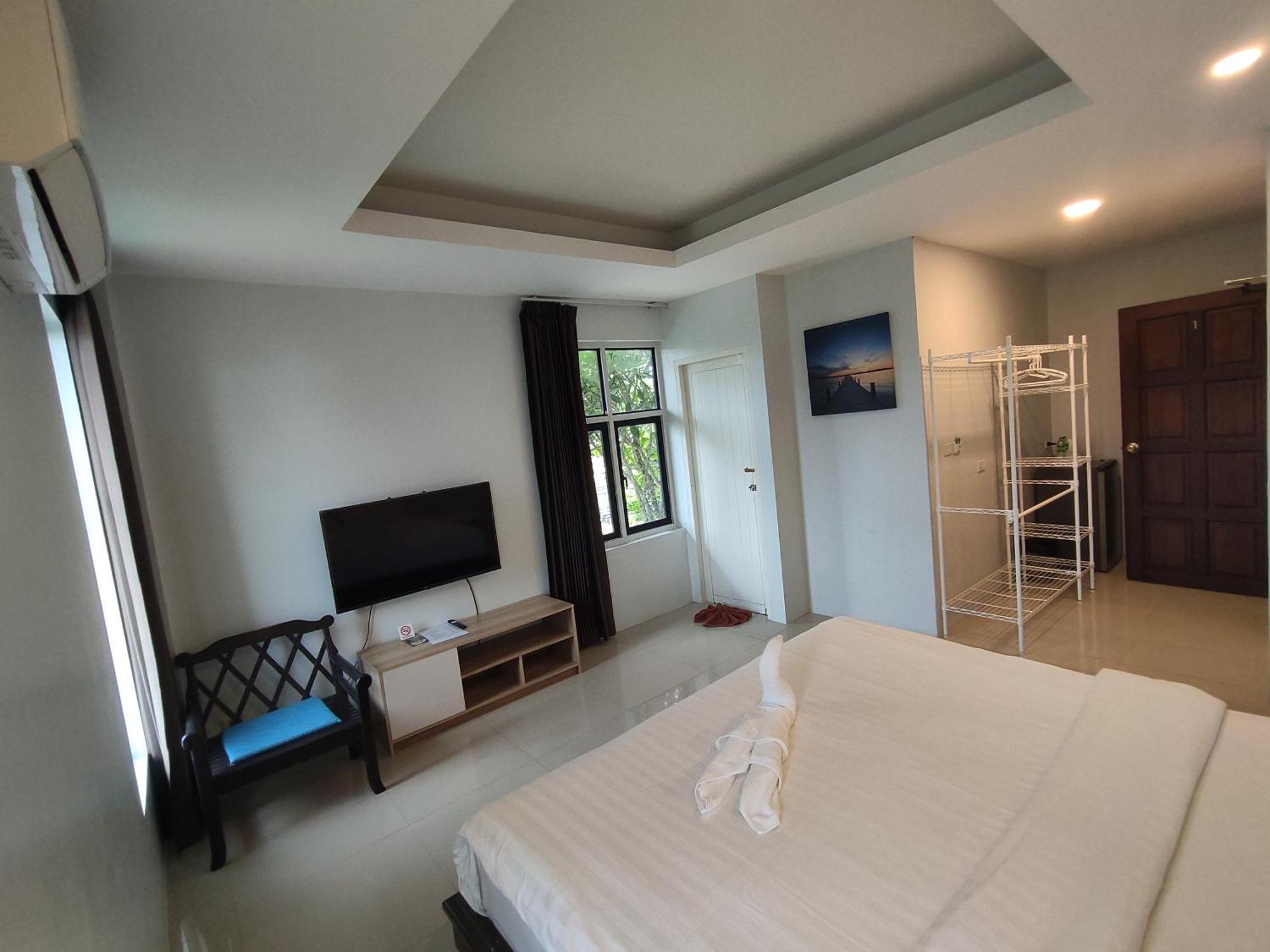 Baan Ampai Beach Hotel Hua Thanon  Εξωτερικό φωτογραφία