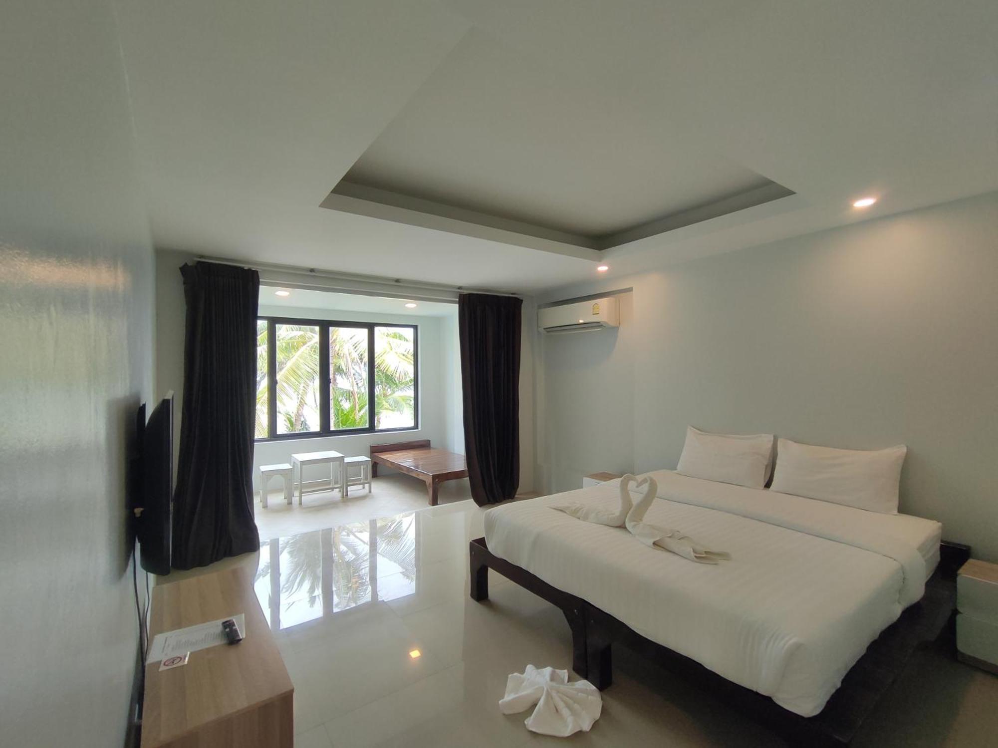 Baan Ampai Beach Hotel Hua Thanon  Εξωτερικό φωτογραφία